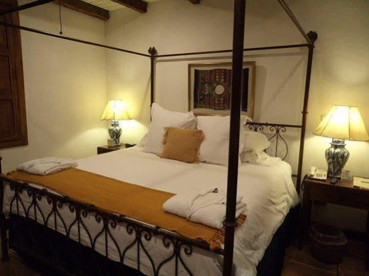 Casa Encantada By Porta Hotels Antigua Exterior foto